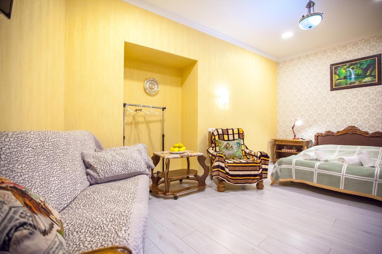 Guest House Happy Holidays Tiflis Exterior foto